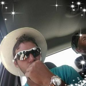 Meet your Posher, Chase